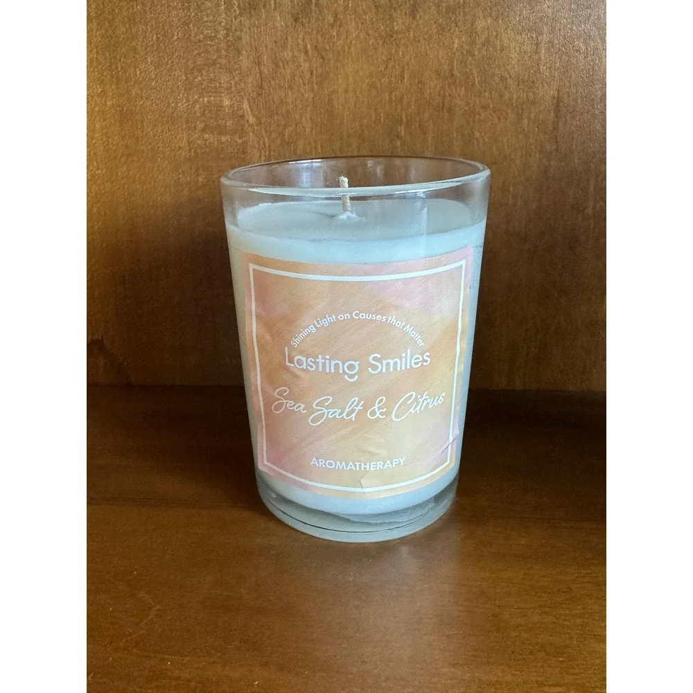 Lasting Smiles Sea Salt & Citrus Aromatherapy Candle 6.87 oz Glass Jar New Box